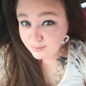 Meet your Posher, Tonya